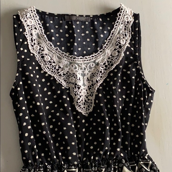 Women’s size small dress - Picture 2 of 5